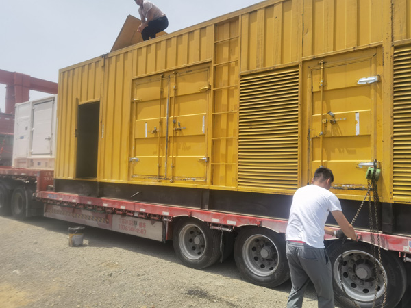 开福除了负载情况和发动机维护,还有哪些因素会影响 200kw 柴油发电机的油耗?