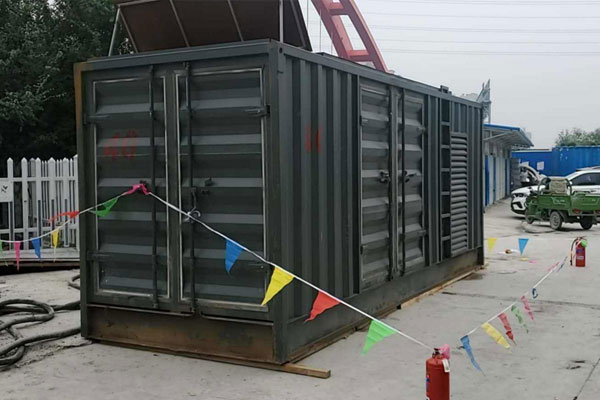开福发电机租赁空气滤清器多久更换一次？