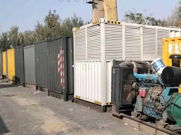 开福200KW柴油发电机机组每小时油耗是多少？